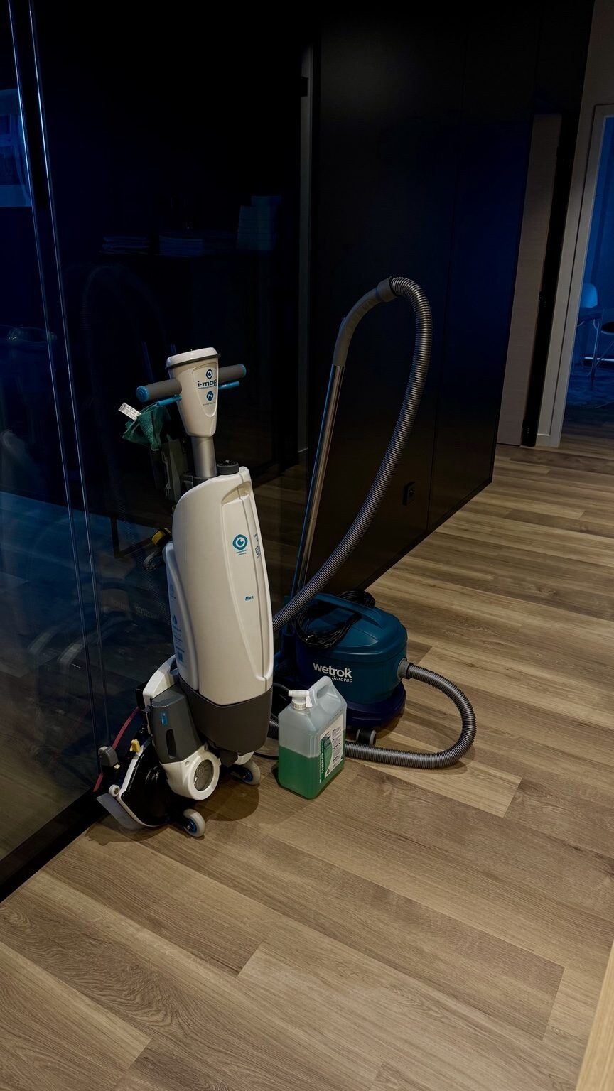 Matériel professionnel pour nettoyage renforcé et remise en état